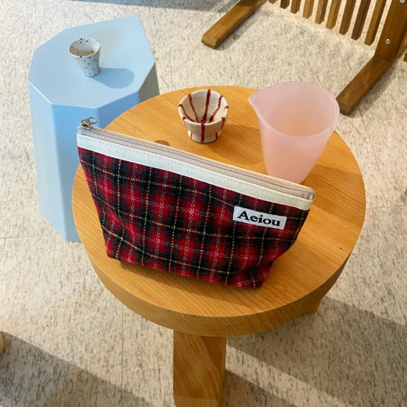Aeiou Basic Pouch (L size) Red Tartan Check Aeiou  DKshop