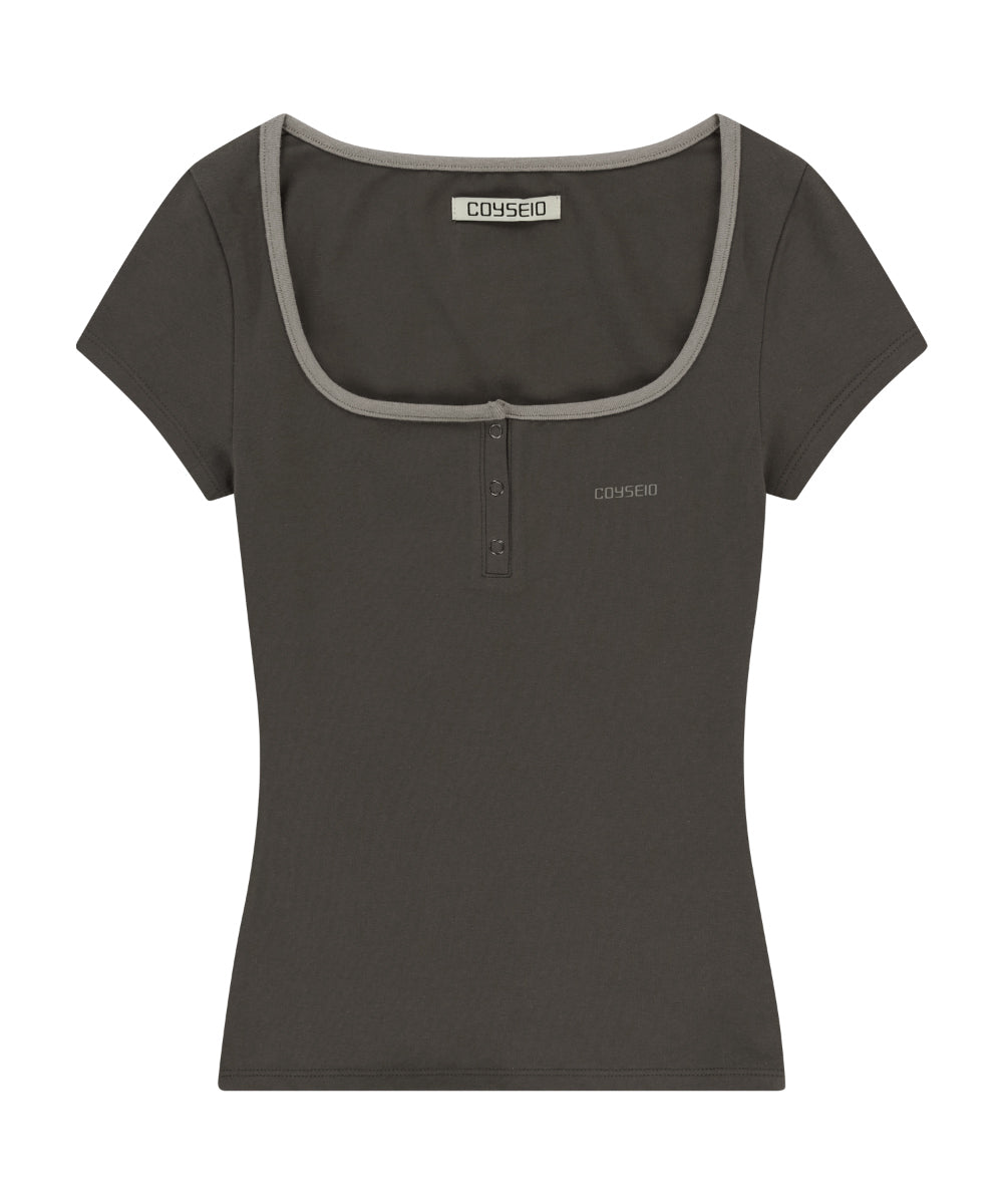 COYSEIO PRONG SNAP MINI LOGO TEE (aespa GISELLE Wear) COYSEIO  DKshop