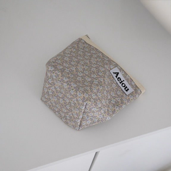 Aeiou Basic Pouch (M size) Tiny Wild Flower Violet Aeiou  DKshop