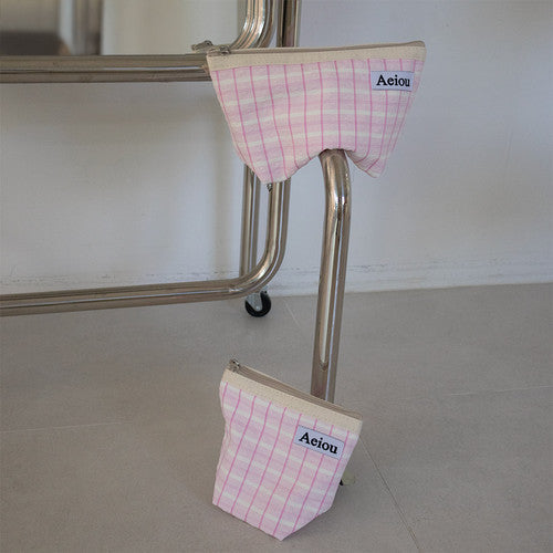 Aeiou Basic Pouch (M size) Early Summer Rose Water Aeiou  DKshop