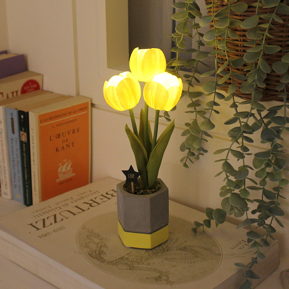 [Grip & Shop] ViaKstudio Cutie Tulip Pot LED Lamp | DKshop