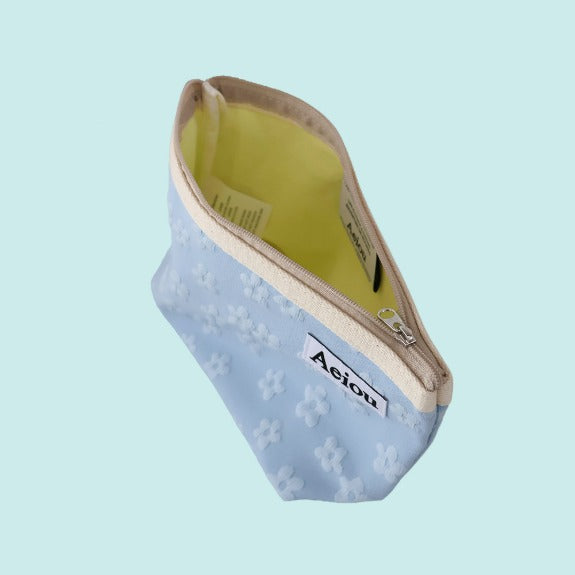 Aeiou Basic Pouch (L size) Jelly Flower Blue